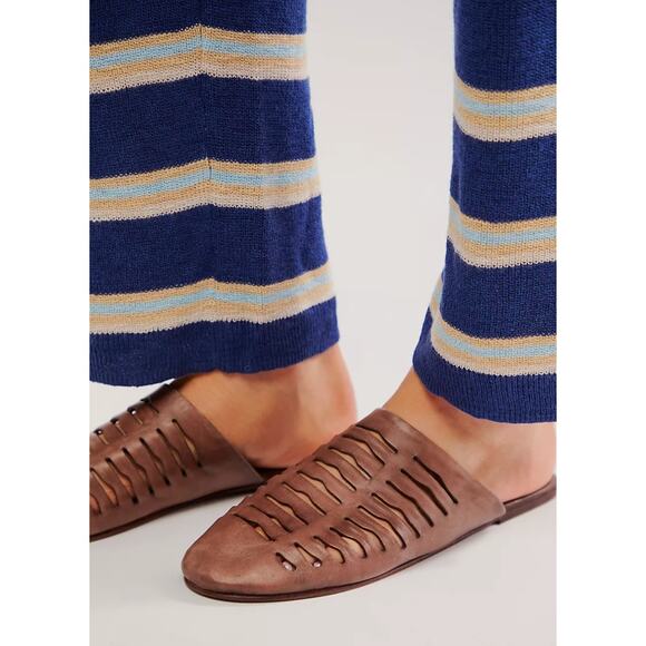 Free People Slice of Sun Brown Leather Mule Flat Sandals Coconut Size 37 US 6.5 - Picture 2 of 11